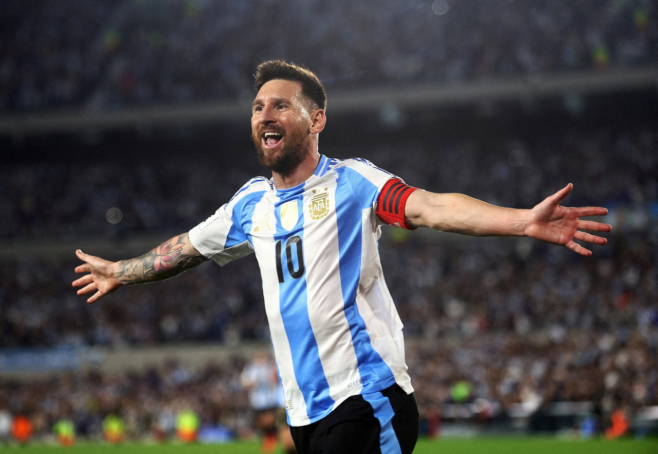 Argentina’s Lionel Messi celebrates scoring a goal against Bolivia, at Estadio Mas Monumental in Buenos Aires, Oct. 15, 2024.   (Reuters-Yonhap)