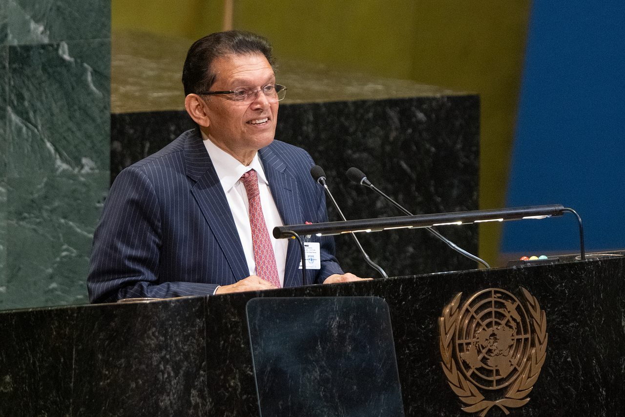 Bangladesh Foreign Minister Khalilur Rahman, the newly elected president of the United Nations General Assembly, addresses a plenary meeting of body at UN headquarters in New York, Tuesday. (AP-Yonhap)