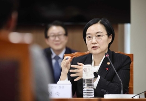한성숙 총리설에 기대감 높아지는 중기부 "규제혁신 속도 날 듯" [중... - 뉴스 썸네일 이미지