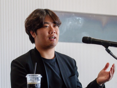 Pianist Sun Youl speaks during an interview at the Mapo Arts Center on May 28. (Mapo Arts Center)