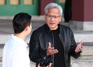 젠슨 황 “韓 역사상 최대 규모 사업 가져와…시간 지나면 사실로 드러날 것”