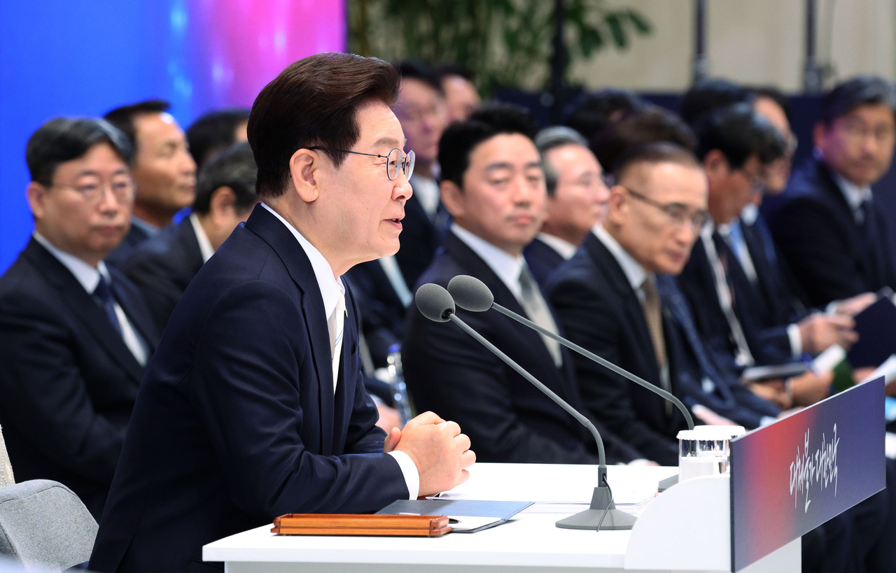 President Lee Jae Myung speaks during a press conference on Monday, marking the first anniversary of his inauguration on June 4 the previous year (Yonhap)