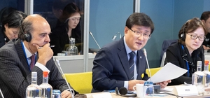 한-EU, 에너지 분야 차관급 대화 창구 개설...중동발 안보 위기 극복 공조 - 뉴스 썸네일 이미지