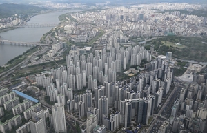 다주택자 급매 소진 후, 서울 거래 32% 줄고 집값 1.55% 올랐다[부동산360]