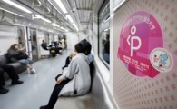Man refuses to give up priority seat for pregnant woman on subway, saying it's 'not a right'