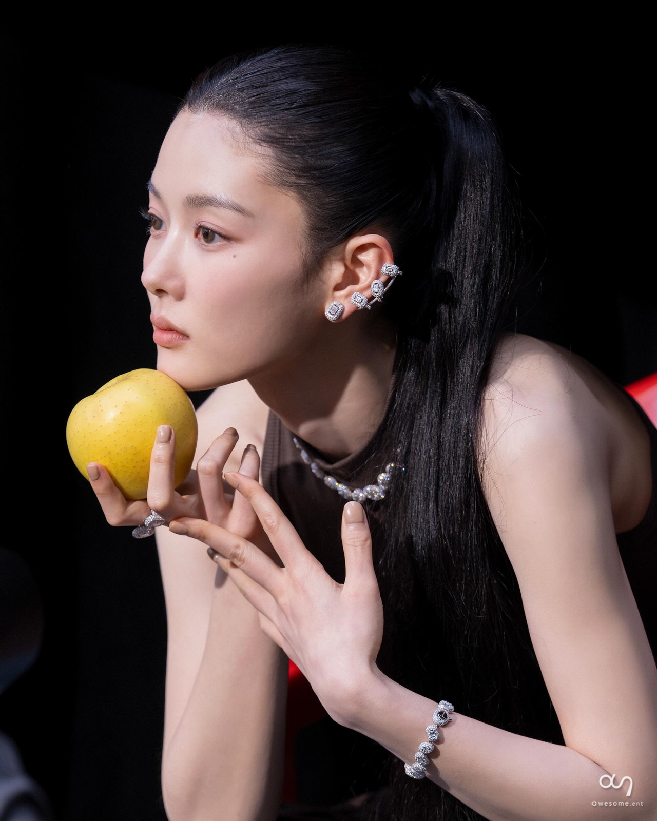 사진=어썸이엔티 채널