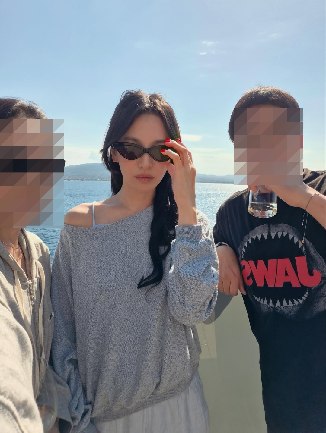 사진=송혜교 채널