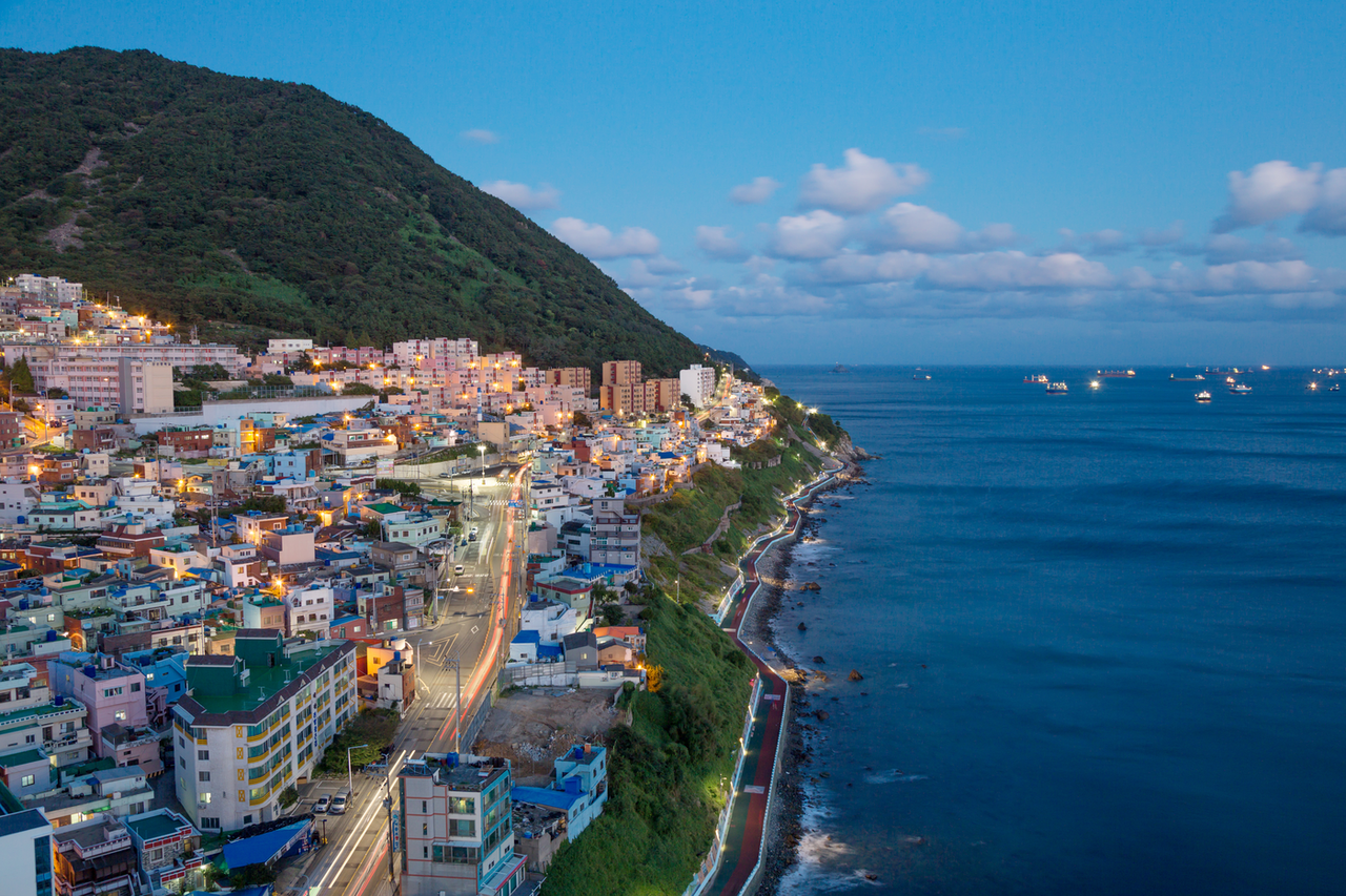 Huinnyeoul Culture Village in Yeongdo-gu, Busan (Busan Metropolitan City via Visit Busan)