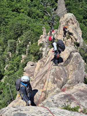 Australian hiker rescued in series of Seoraksan accidents