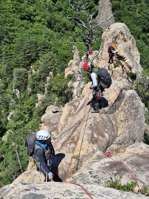 Australian hiker rescued in series of Seoraksan accidents