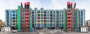 Why was Seoul chosen as part of Pompidou's expansion abroad?