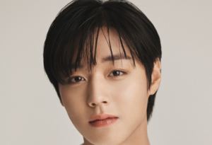 Park Ji-hoon isn't worried about hitting pause with military enlistment