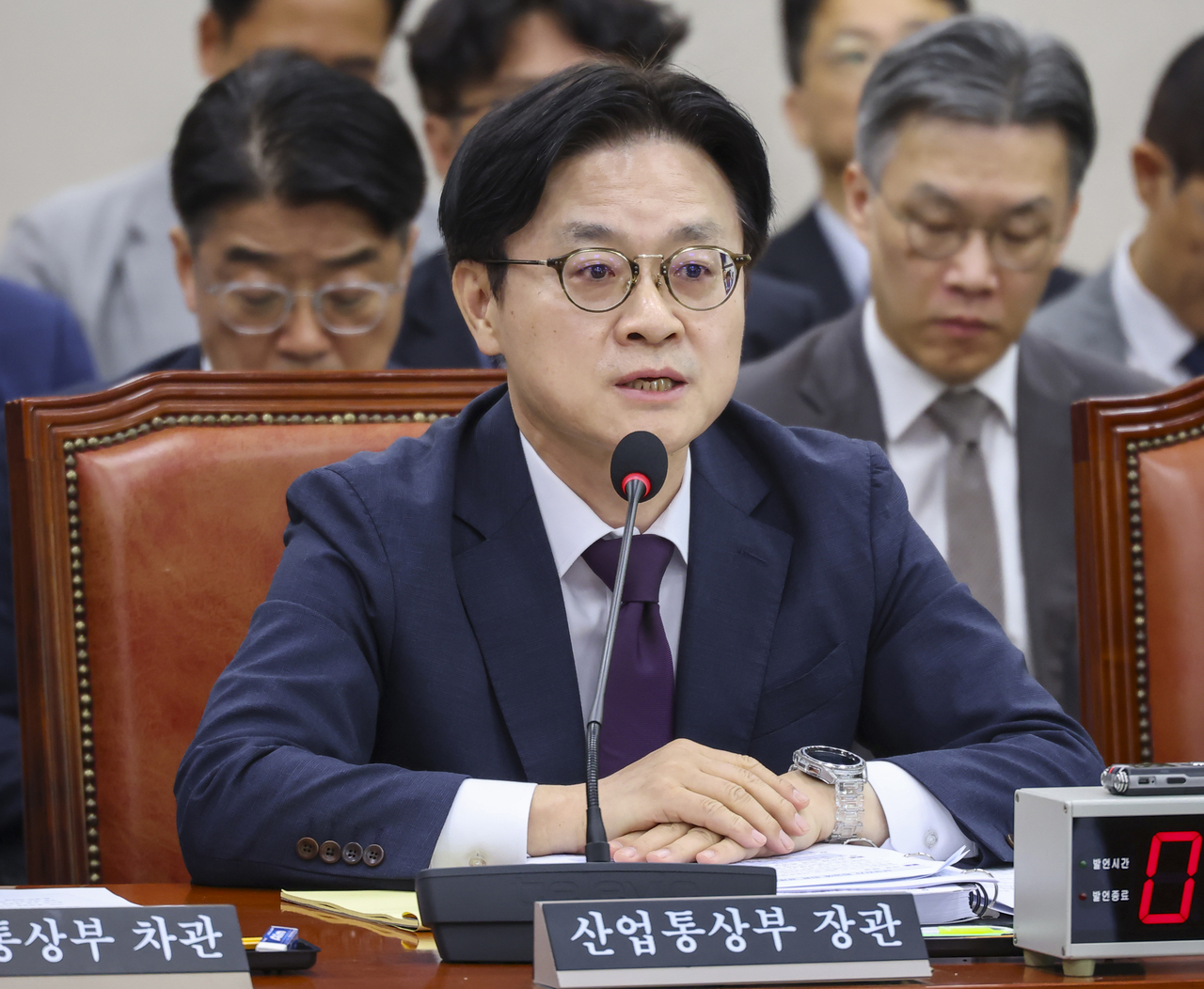 Industry Minister Kim Jung-kwan speaks during a session at the National Assembly in Seoul in this file photo taken May 19, 2026. (Yonhap)