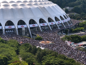 BTS shows shine light on flaws in Busan's event management