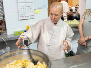 More than a meal: Temple food feeds students in body and mind