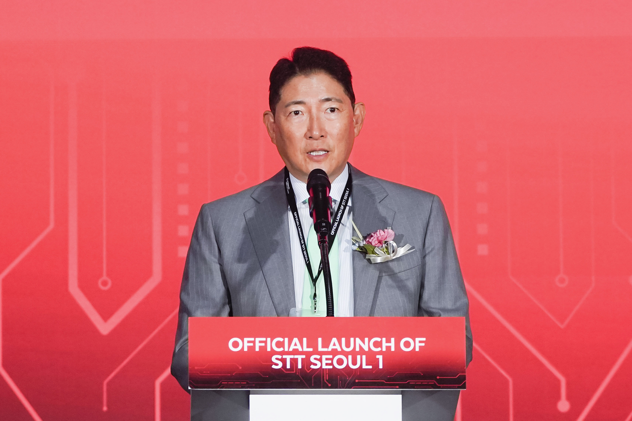 Hyosung Group Chairman Cho Hyun-joon speaks during the opening ceremony of STT Seoul 1, an AI-focused hyperscale data center, in Seoul on Wednesday. (Hyosung Group)