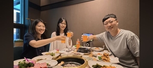 충주맨 김선태, 충주시 유튜브에 깜짝 출연 ‘깐부회동’
