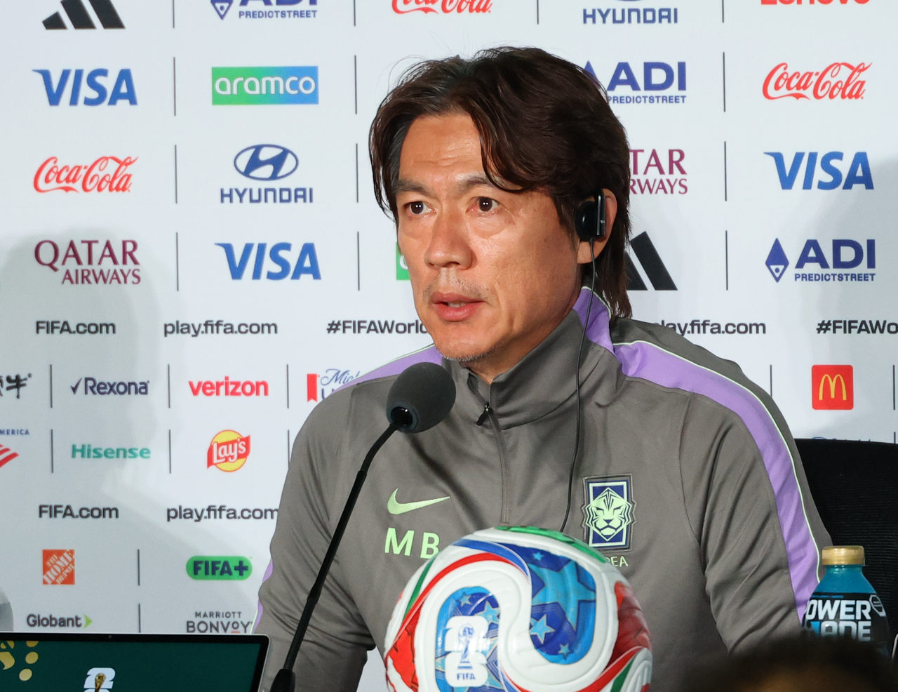 South Korea head coach Hong Myung-bo speaks at a press conference before his team's Group A match against Mexico at the 2026 FIFA World Cup at Estadio Guadalajara in Zapopan, Mexico, on June 17, 2026. (Yonhap)