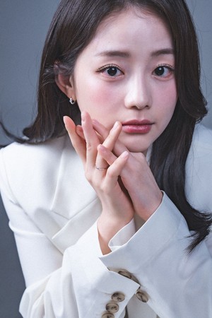 [뮤:터뷰③]채서안 “다시 만난 아이유, 여전히 따스해..제게 해준 게 많아요”