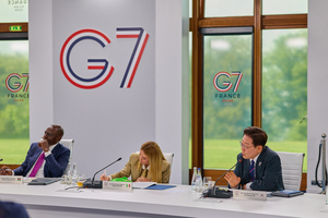 Can South Korea move from G7 guest to member?