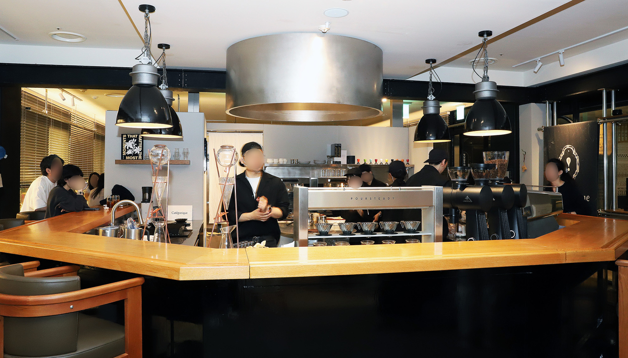 Specialty coffee brand Categorique, which opened on the 11th floor of Shinsegae Department Store's Gangnam location [Shinsegae Department Store]