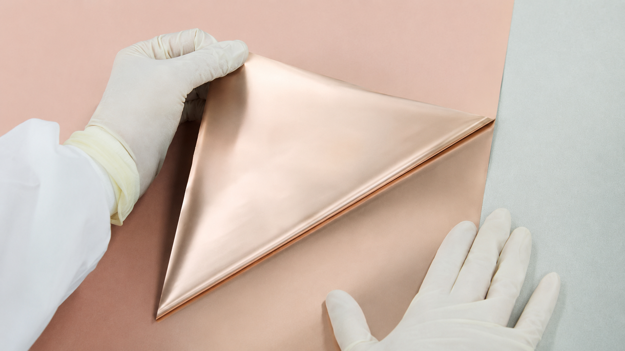 A copper-clad laminate produced by LG Chem. [LG Chem website]
