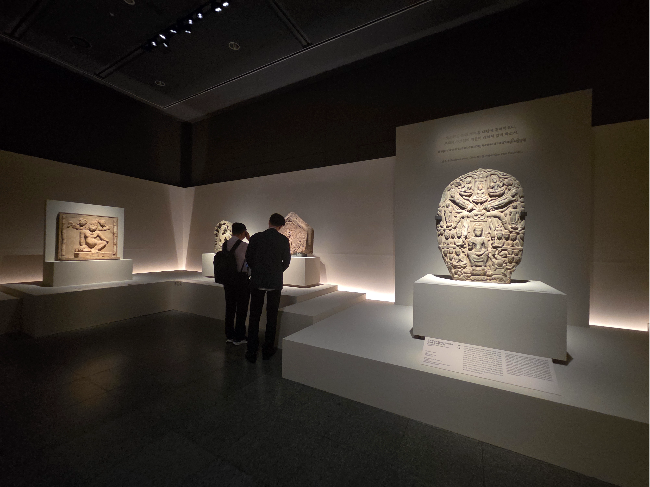 A view of "Amazing Thailand: Masterpieces of Thai Art" at the National Museum of Korea on Monday (Park Yuna/The Korea Herald)