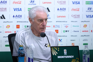 South Africa coach says team will exploit S. Korea's weaknesses in crucial match