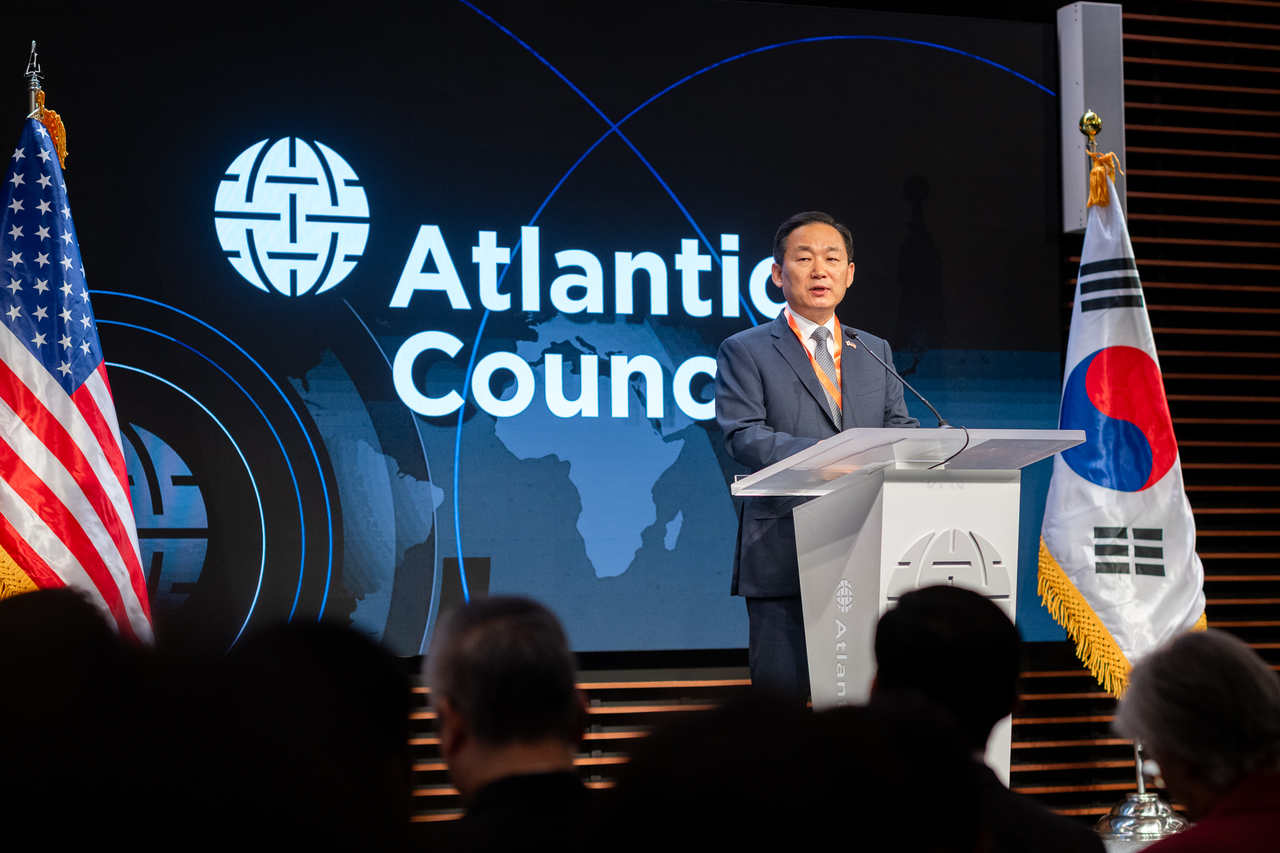 Vice Defense Minister Lee Doo-hee delivers opening remarks during a South Korea-US defense and defense industry cooperation conference in Washington on Tuesday. (Defense Ministry)
