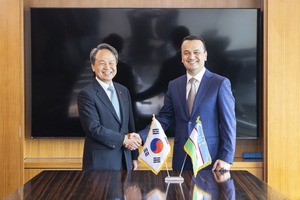 Shinhan Financial chief advances Uzbekistan banking push