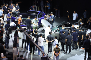 Hyundai unveils all-new Avante with AI, larger cabin