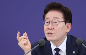 Lee rebuts water concerns over possible Honam chip investment