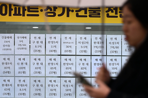 ‘영리치일까, 증여일까?’ 5월 강남·서초 생애 최초 매수, 올해 최고 [부동산360]
