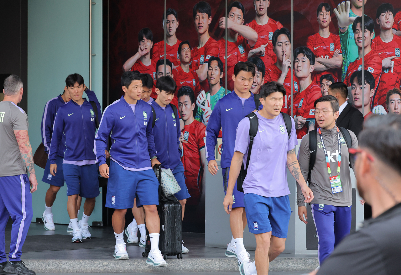 South Korean national team players leave their hotel in Guadalajara, Mexico, Sunday, after having been eliminated in the group stage of the 2026 FIFA World Cup. (Yonhap)