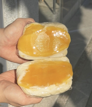 Fruit sando emerges as this summer's go-to dessert