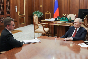 Putin says Russia will press on with front-line campaign
