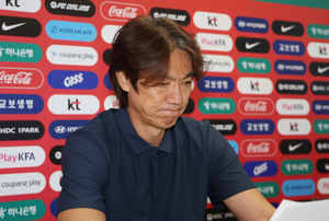 골이 필요해도 3백, 해줘 축구…WC 32강 진출 실패 이끈 홍명보호 전술