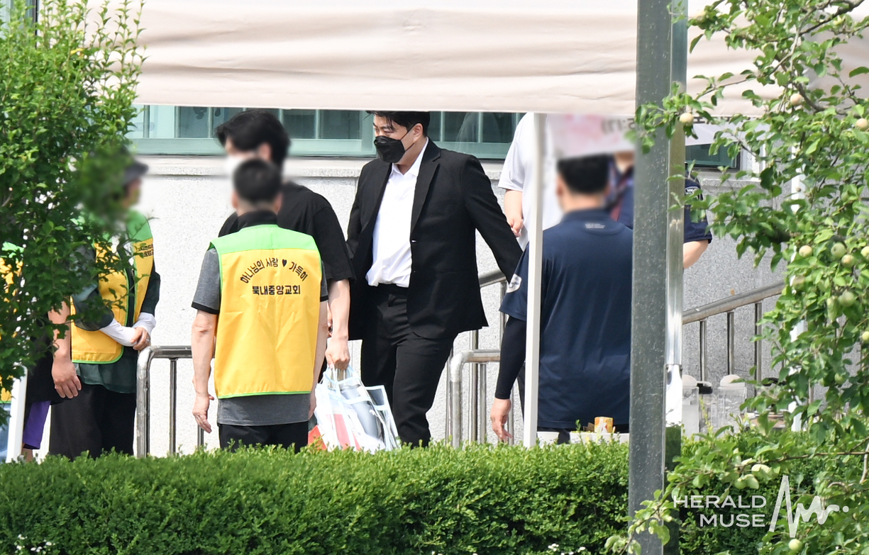 김호중 출소/사진=민경빈 기자
