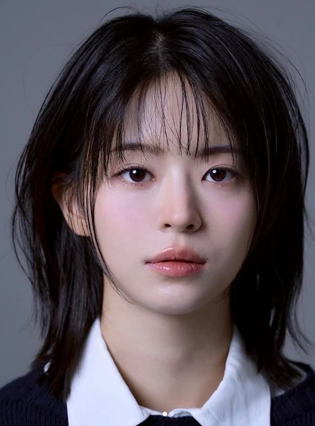 Jeon So-young (Jeon's official Instagram)