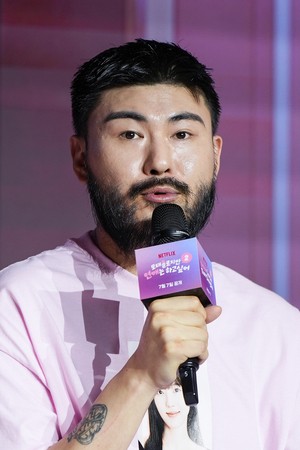 ‘모솔연애2’ 카더가든 “담당 모솔 보고 ‘어떻게 해야하나’ 싶어…다들 ‘착각의 늪’에 빠져”