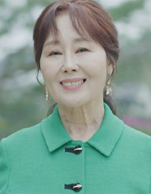 ‘짱구 엄마’ 이제 안녕…성우 강희선 별세, 향년 65세