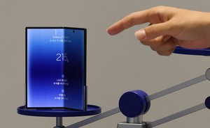 AI memory crunch pushes Samsung to raise foldable prices again