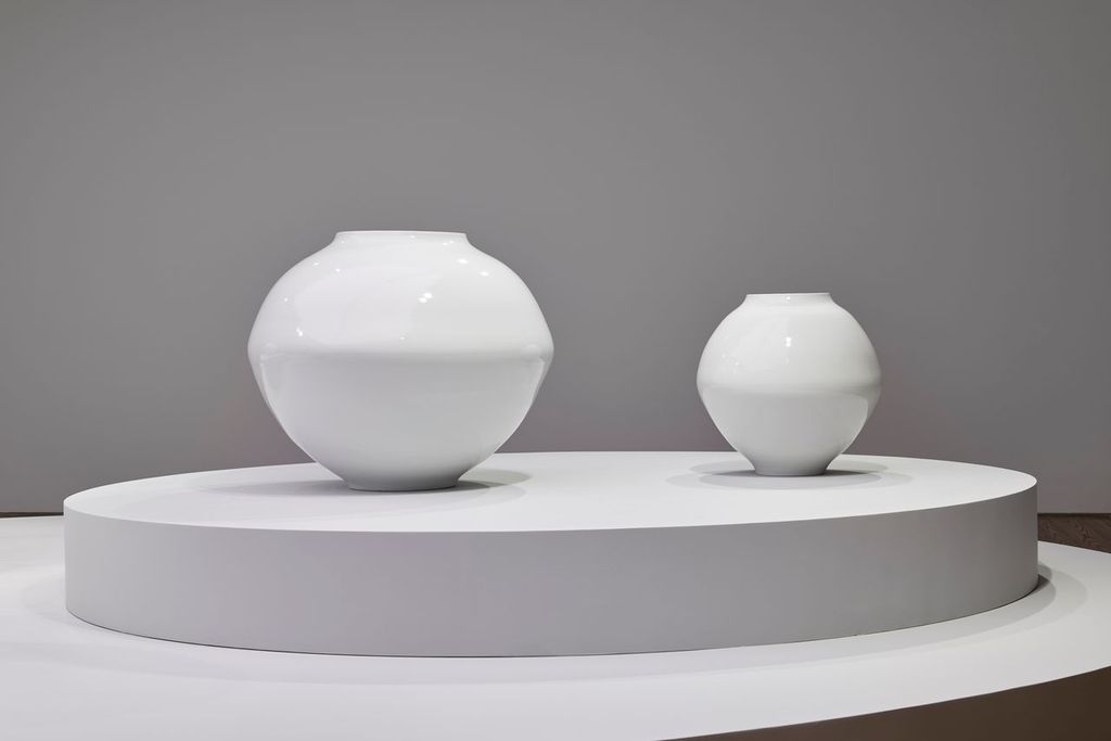Installation view of "Park Young Sook: When Form Meets Gesture" at Pace Gallery in Seoul (Courtesy of the gallery)