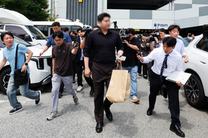 Prosecutors raid Gwangju police station over leak of murder case details