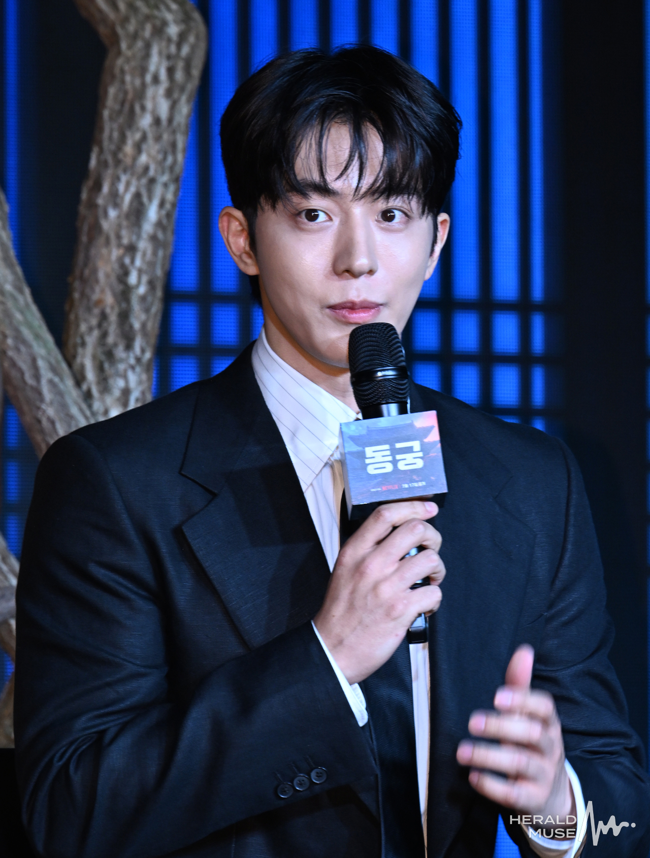 [헤럴드뮤즈=윤병찬 기자] 넷플릭스 오리지널 시리즈 ‘동궁’의 제작발표회가 8일 오전 여의도 페이몬트 엠버서더 호텔에서 열렸다.
