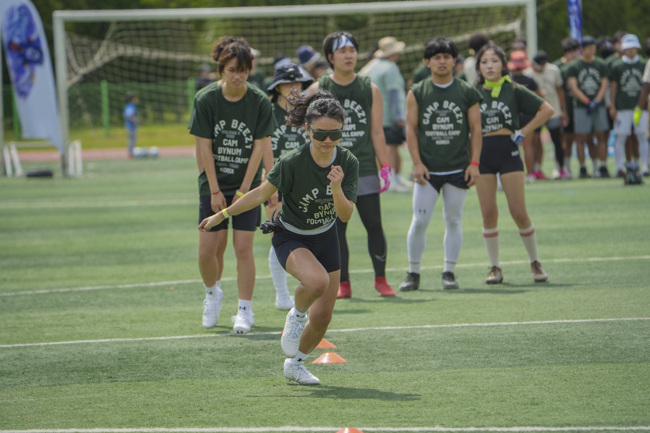 Young athletes train on Friday during Camp Beezy Volume 6: Seoul Train, held at Yonsei University's International Campus in Incheon. (Bynum Faith Foundation)