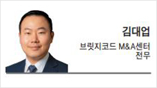 30년 일군 회사를 잘 넘기려면 - 뉴스 썸네일 이미지