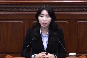 Member of Changwon city council takes maternity leave