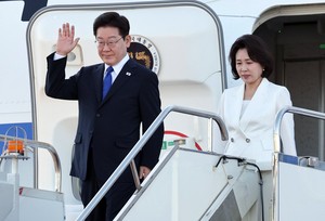 李대통령 “IMF, 韓 경제 성장률 대폭 상향 조정…‘모두의 성장’ 노력”