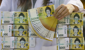 예금 깨긴 싫고, 주식은 하고 싶고…예담대 잔액도 1년 새 7000억 늘었다 [뭐니머니]
